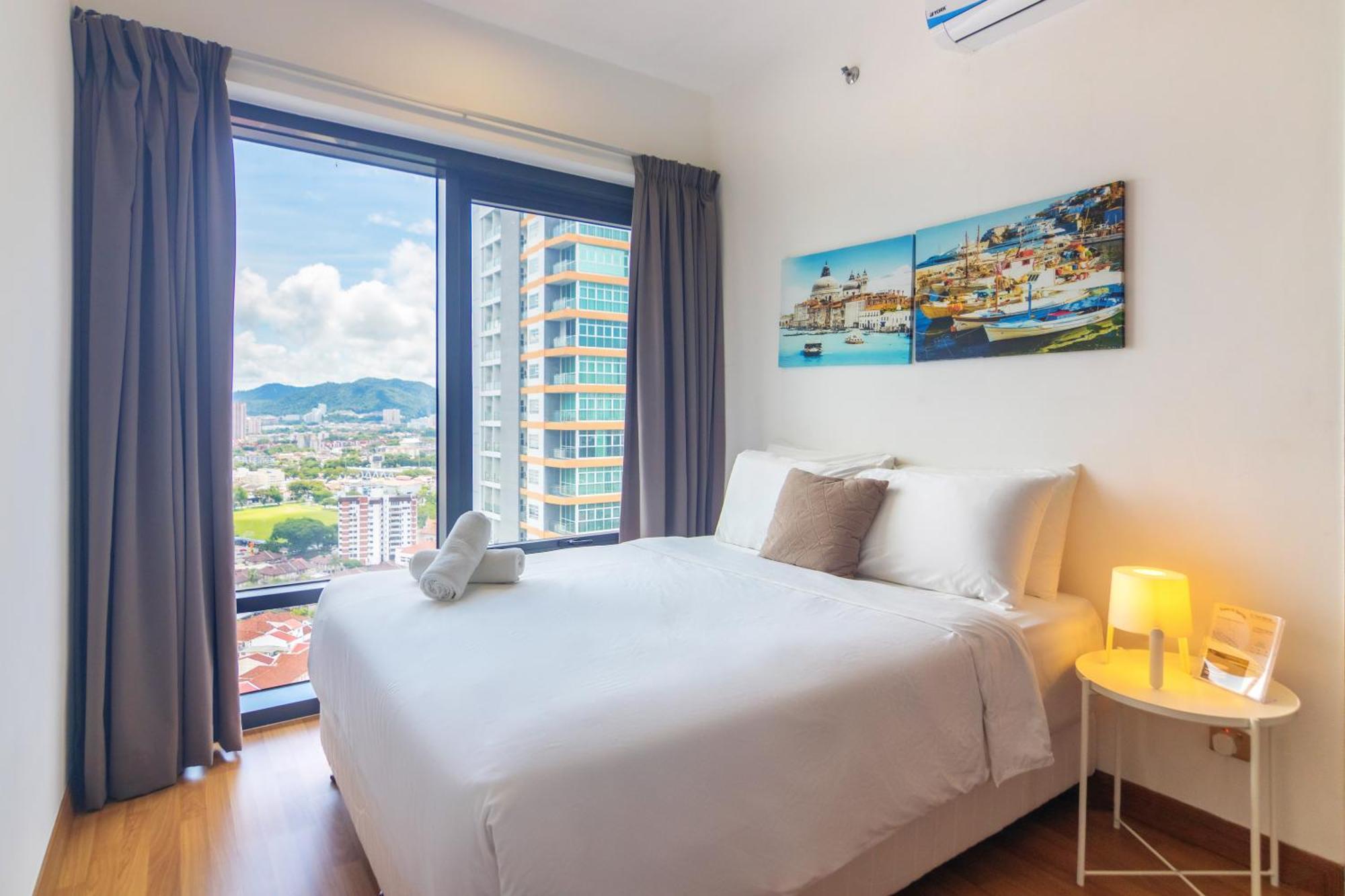 Tropicana 218 Macalister X Airlevate Suites George Town Exterior photo